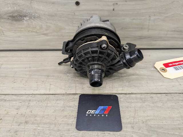21-25 OEM BMW G80 G82 G83 G87 M2 M3 M4 Engine S58 Auxiliary Electric Water Pump