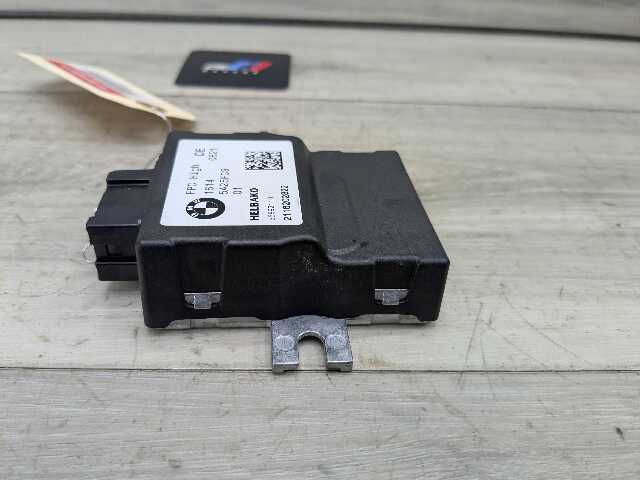 OEM BMW F90 G12 G20 G22 G23 G42 G80 G82 G83 M3 M5 Fuel Pump Control Module Unit