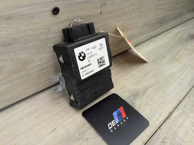 OEM BMW F90 G12 G20 G22 G23 G42 G80 G82 G83 M3 M5 Fuel Pump Control Module Unit