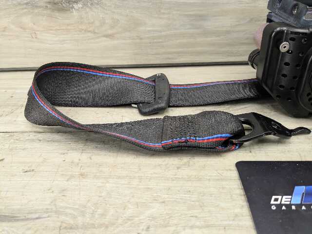 OEM BMW G22 G42 G82 G87 M4 REAR Left Driver Seat Belt Seatbelt Retractor Black