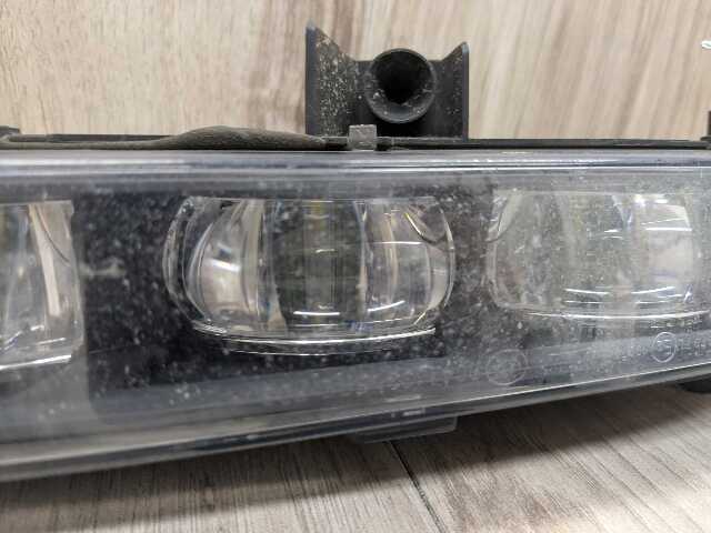 16-19 OEM BMW G11 G12 740 750 M760 B7 Front Right Passenger LED Fog Light Lamp