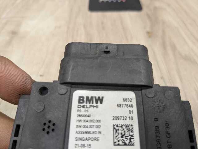 16-20 OEM BMW G11 G12 G30 Blind Spot Lane Change Warning Radar Sensor Module