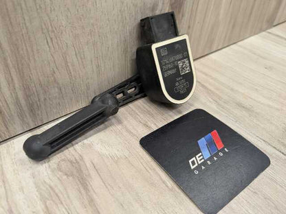 OEM BMW F30 F80 F90 G30 G20 M3 M4 M5 Rear Right Suspension Height Level Sensor