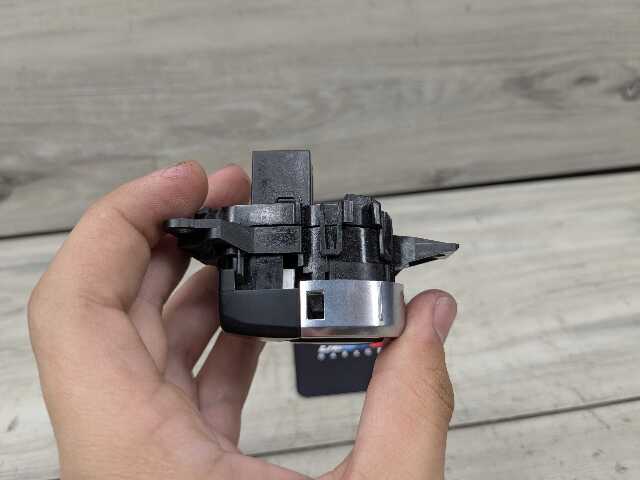 14-19 OEM BMW F15 F16 F85 F86 X5 Engine Ignition Auto Start Stop Switch Button