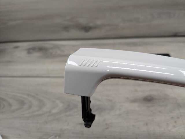 *OEM BMW F15 F16 F85 F86 X5 X6 Front Rear Left Driver Door Handle COMFORT White