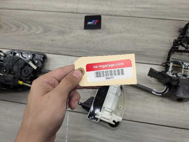 OEM BMW F15 F16 F86 X5 FRONT Right Passenger Door Lock Latch Actuator SOFT CLOSE