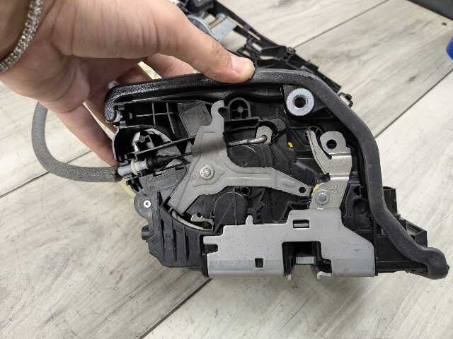 OEM BMW F15 F16 F86 X5 FRONT Right Passenger Door Lock Latch Actuator SOFT CLOSE