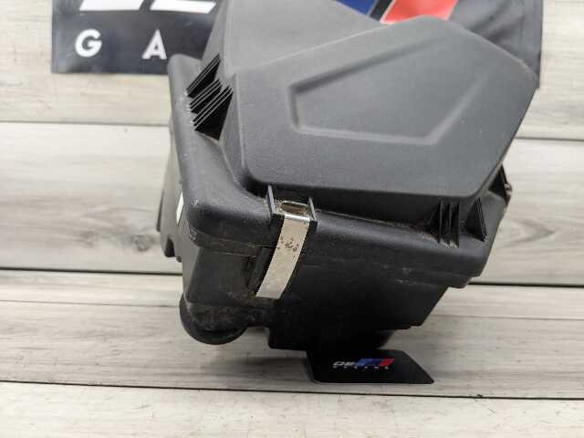 OEM BMW G20 G22 G23 G26 G42 330 430 Engine B46 Air Box Filter Cleaner Housing