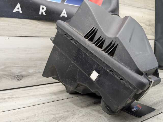 OEM BMW G20 G22 G23 G26 G42 330 430 Engine B46 Air Box Filter Cleaner Housing