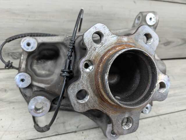 19-25 OEM BMW G20 G22 G23 FRONT Right Passenger Hub Spindle Knuckle Bearing RWD