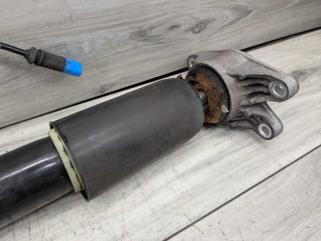 *19-25 OEM BMW G20 330i RWD REAR Left Right Spring Strut Shock Absorber EDC VDC