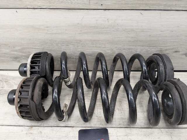 19-25 OEM BMW G20 330i RWD Rear Left Right Suspension Strut Shock Coil Springs