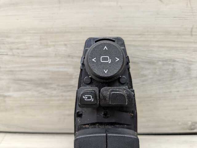 19-25 OEM BMW G15 G22 G82 F92 Front Left Driver Master Door Window Switch Button
