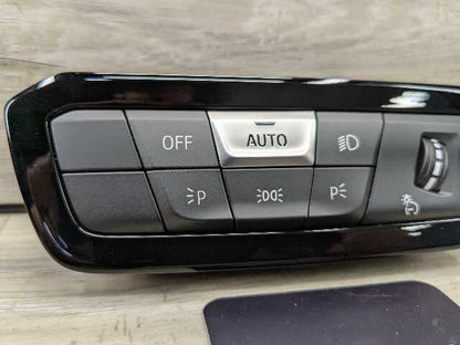 OEM BMW G20 G22 G23 G26 G42 G80 G82 G83 Headlight Control Switch Light Module