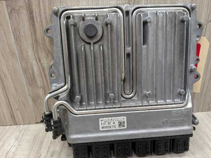 OEM BMW G11 G12 G30 M550 750 DME ECU Engine N63R Control Module Computer 880