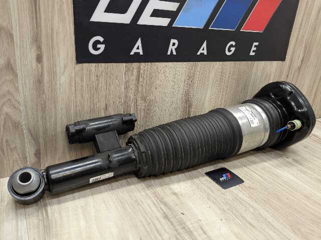 16-22 OEM BMW G11 G12 740 750 B7 REAR Right Passenger Air Suspension Shock Strut