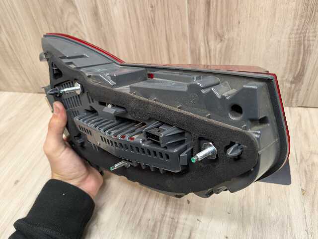 16-19 OEM BMW G11 G12 740 750 Rear Right Passenger Trunk Inner Stop Tail Light