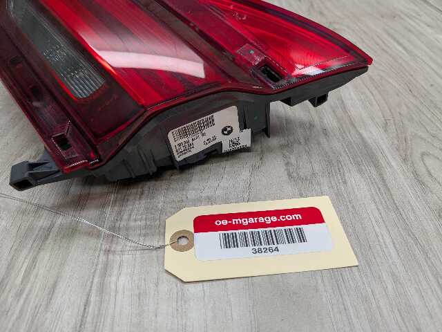 16-19 OEM BMW G11 G12 740 750 Rear Right Passenger Trunk Inner Stop Tail Light