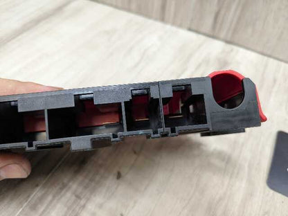 OEM BMW G11 G12 G14 G15 G16 G30 B+ Junction Terminal Power Relay Fuse Box
