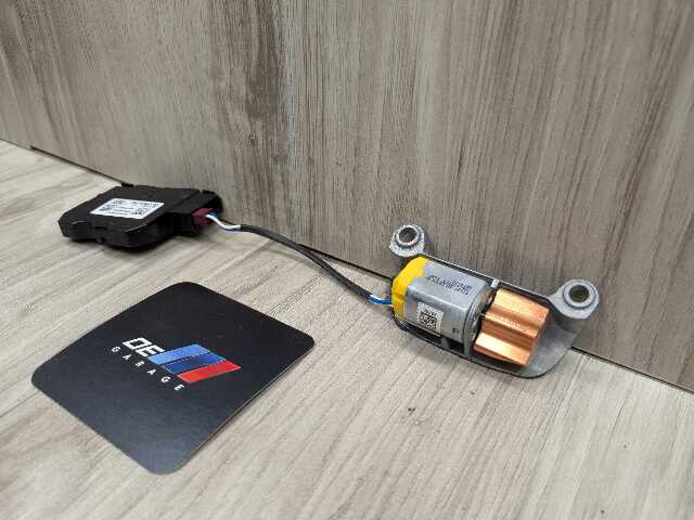 OEM BMW G11 G12 Steering Wheel Control Unit Vibration Module + Motor
