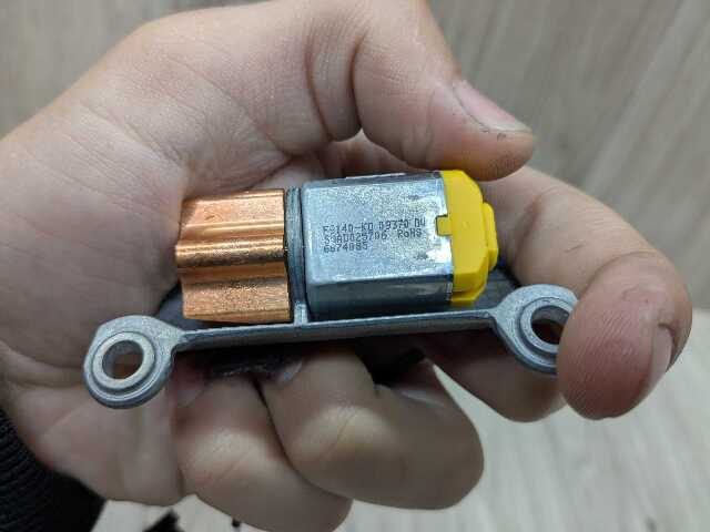 OEM BMW G11 G12 Steering Wheel Control Unit Vibration Module + Motor
