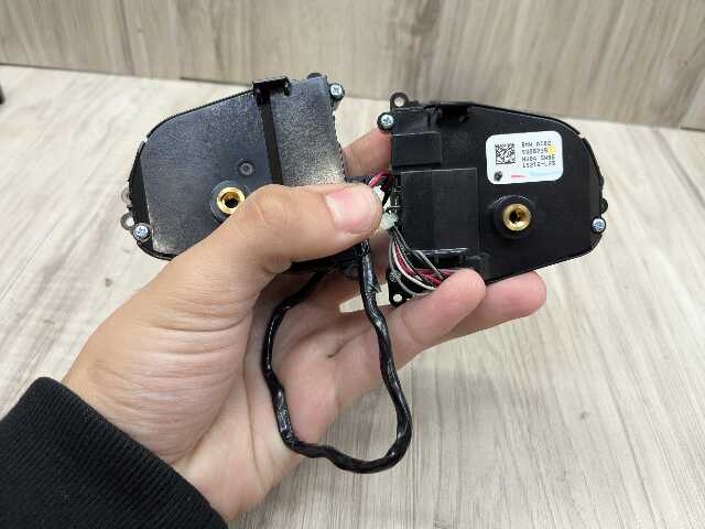 *16-19 OEM BMW G11 G12 740 750 SPORT Steering Wheel Multifunction Switch Button