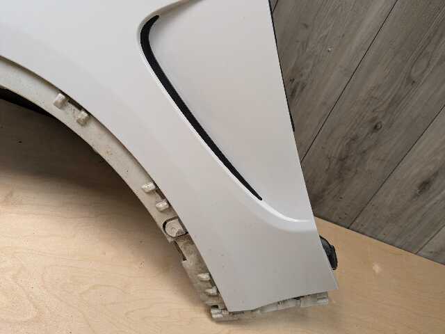 14-18 OEM BMW F15 X5 Front Left Driver Side Fender Panel White 300