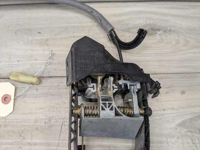 14-18 OEM BMW F15 X5 FRONT RIGHT PASSENGER Door Lock Latch Actuator SOFT CLOSE