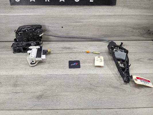 14-18 OEM BMW F15 X5 FRONT RIGHT PASSENGER Door Lock Latch Actuator SOFT CLOSE