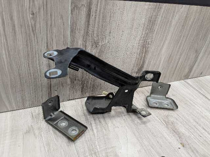 16-19 OEM BMW G11 G12 740 750 M760 Front Left Driver Fender Holder Bracket SET