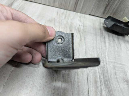 16-19 OEM BMW G11 G12 740 750 M760 Front Left Driver Fender Holder Bracket SET