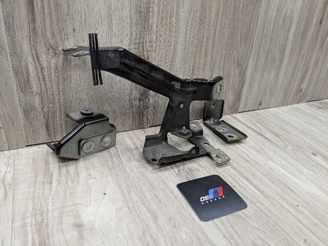 16-19 OEM BMW G11 G12 740 750 Front Right Passenger Fender Holder Bracket SET