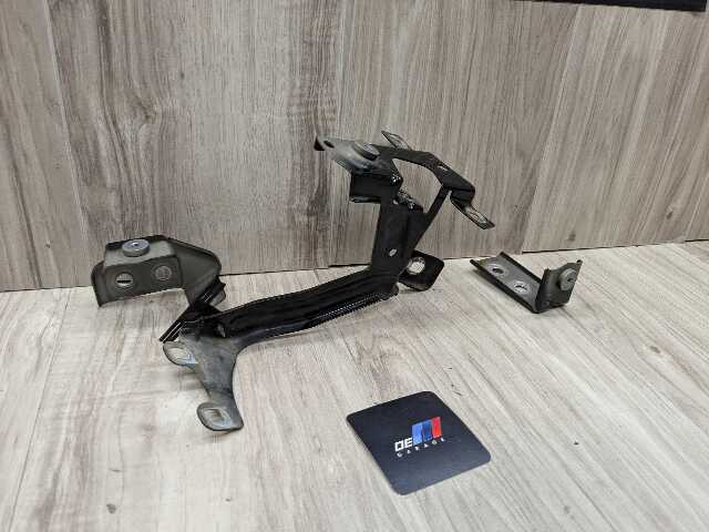 16-19 OEM BMW G11 G12 740 750 Front Right Passenger Fender Holder Bracket SET