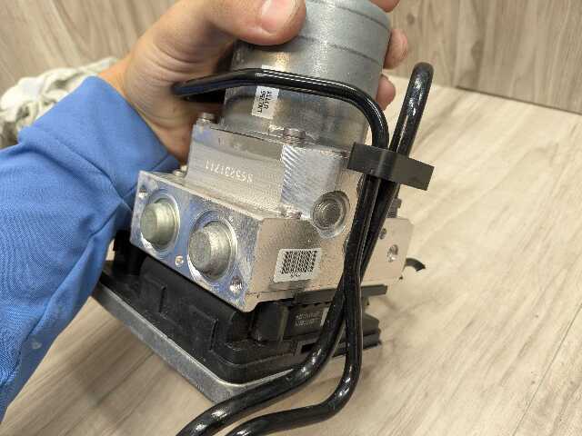16-20 OEM BMW G11 G12 740 750 G30 530 ABS Brake Pump Anti Lock DSC Control RWD