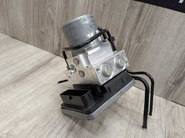16-20 OEM BMW G11 G12 740 750 G30 530 ABS Brake Pump Anti Lock DSC Control RWD
