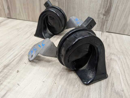 19-26 OEM BMW G29 Z4 30 M40 Left Right Horn Signal Alarm Tone PAIR SET