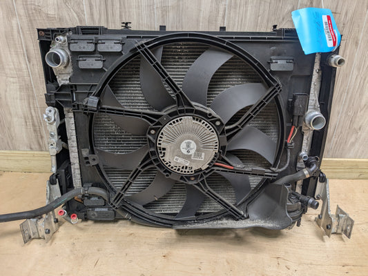 OEM BMW F80 F82 F83 M3 M4 S55 Coolant Radiator AC Condenser Fan Shroud S55 850W