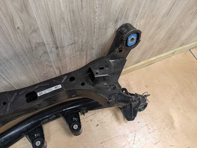 19-25 OEM BMW G29 Z4 30 B46 Rear Axle Subframe Cradle Suspension Crossmember