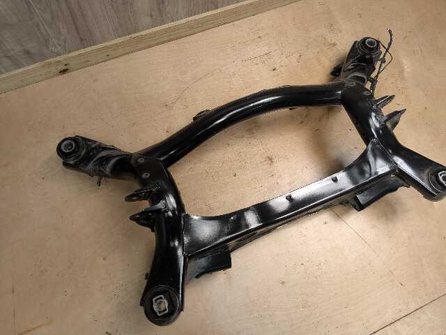 19-25 OEM BMW G29 Z4 30 B46 Rear Axle Subframe Cradle Suspension Crossmember