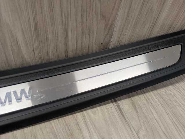 19-26 OEM BMW G29 Z4 30 M40 Left Driver Side Door Sill Entrance Scuff Plate