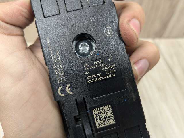19-25 OEM BMW G29 Z4 AM FM Radio Antenna Amplifier Signal Booster