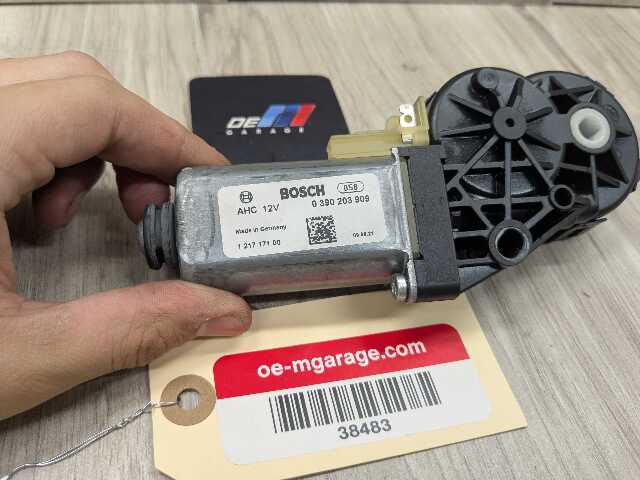 19-25 OEM BMW G29 Z4 30 M40 Convertible Top Drive Motor