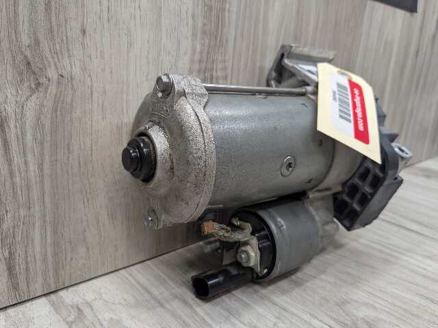 OEM BMW G01 G20 G22 G23 G26 G30 G29 330 430 Engine B46 Starter Motor DENSO