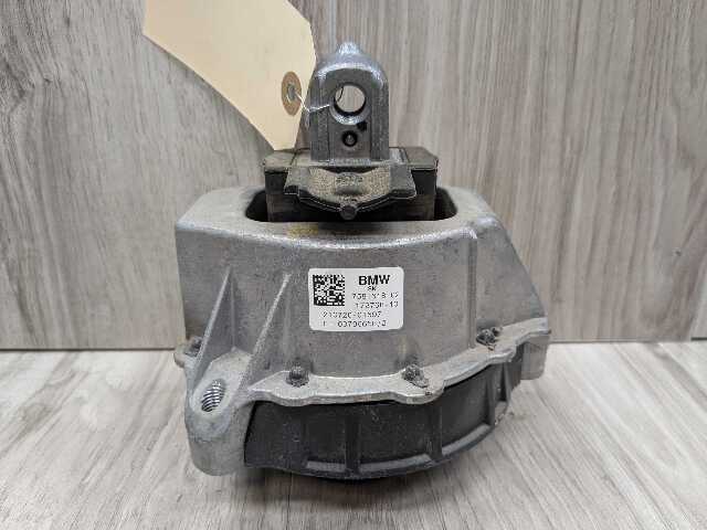 20-24 OEM BMW G20 G22 G26 G42 Right Passenger Engine B46 Mount Support Bracket