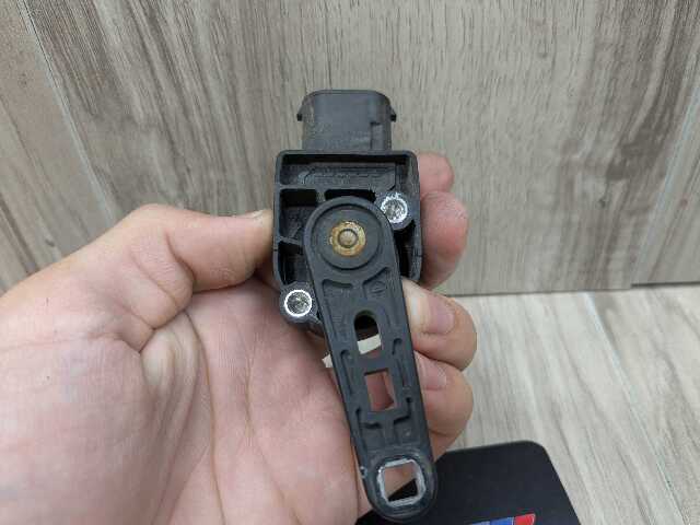 OEM BMW F30 F44 F80 G01 G20 G30 Front Rear Left Right Suspension Level Sensor