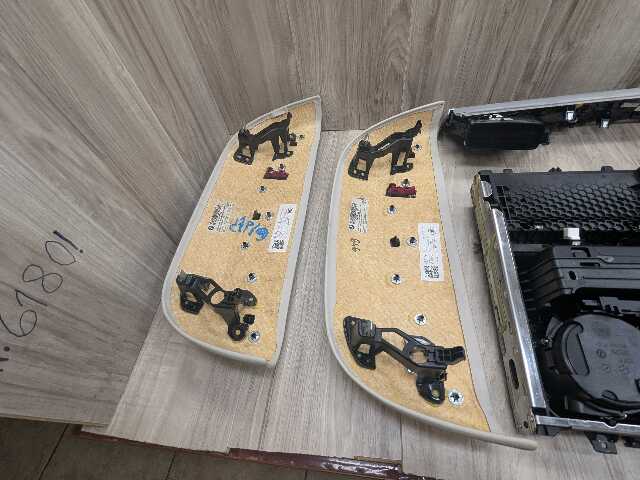 16-19 OEM BMW G12 750 Center Dash Doors Air Vent Wood Interior Light Trim SET