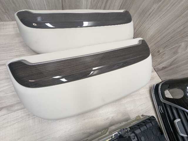 16-19 OEM BMW G12 750 Center Dash Doors Air Vent Wood Interior Light Trim SET
