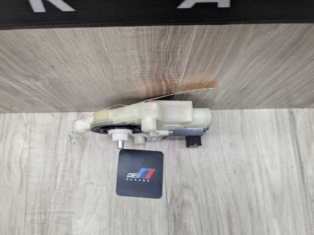 OEM BMW G01 G12 740 750 M760 REAR RIGHT PASSENGER Door Window Regulator Motor