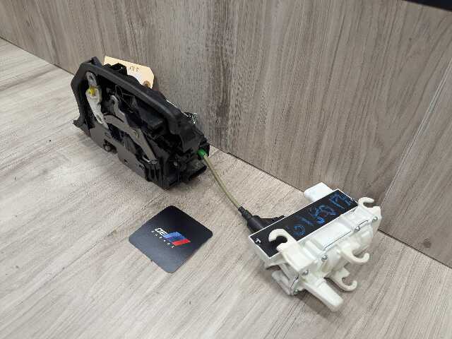 16-22 OEM BMW G11 G12 FRONT LEFT DRIVER Side Door Lock Latch Actuator SOFT CLOSE