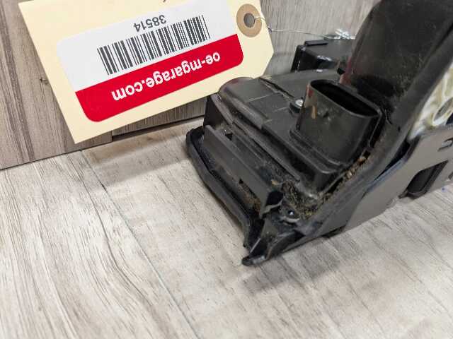 16-22 OEM BMW G11 G12 FRONT LEFT DRIVER Side Door Lock Latch Actuator SOFT CLOSE